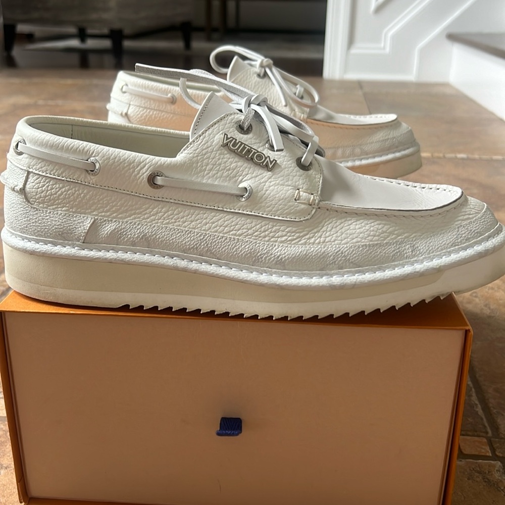 Men’s Louis Vuitton white boat shoes size UK 10 / US 11